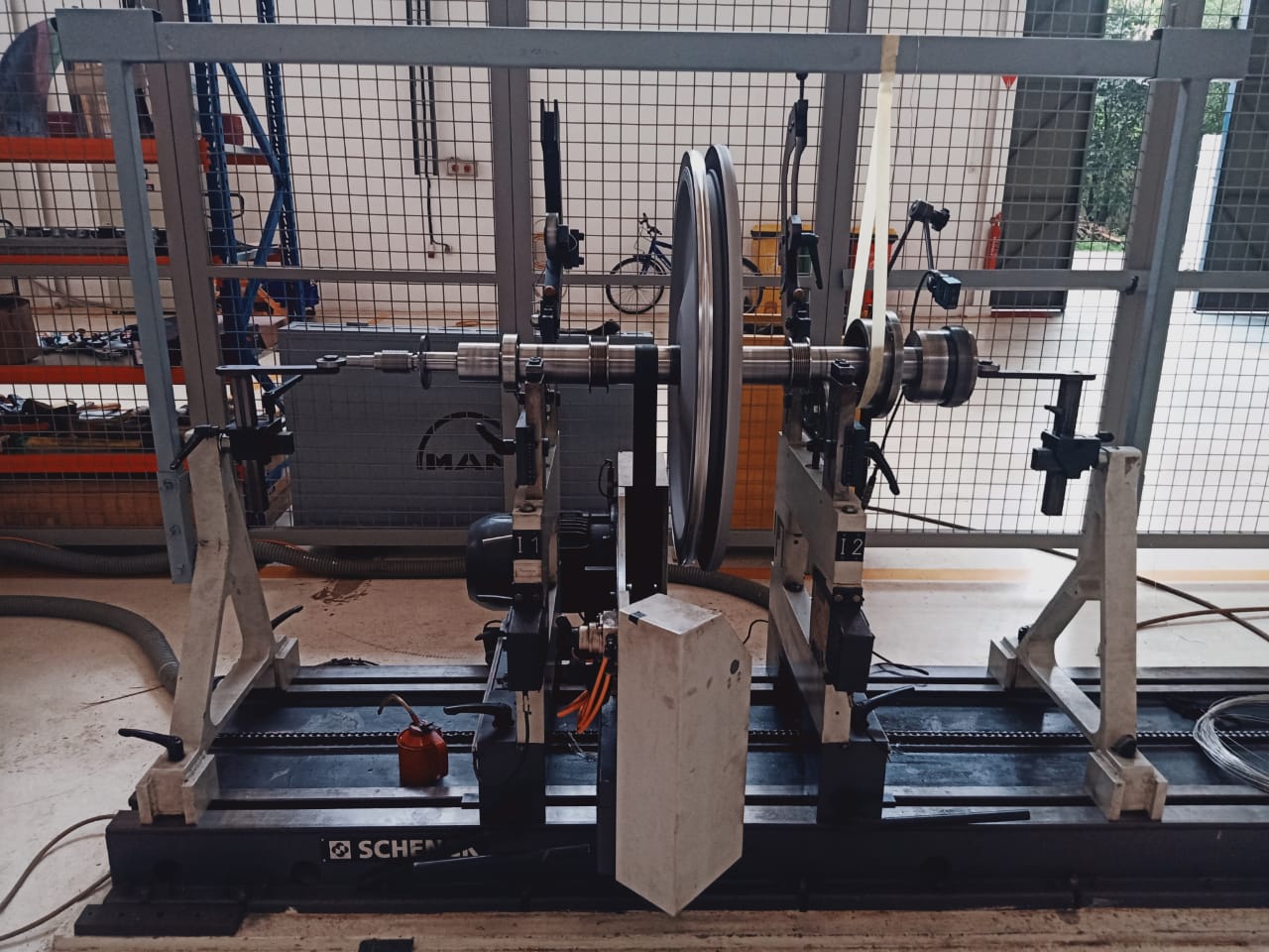 Balancing Rotor Wheel Turbine